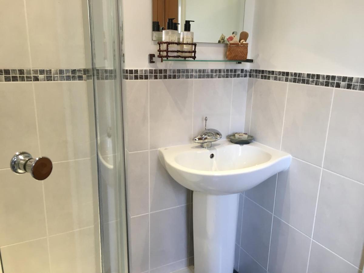 5 Charlton Mill Way B&B Chichester Rom bilde